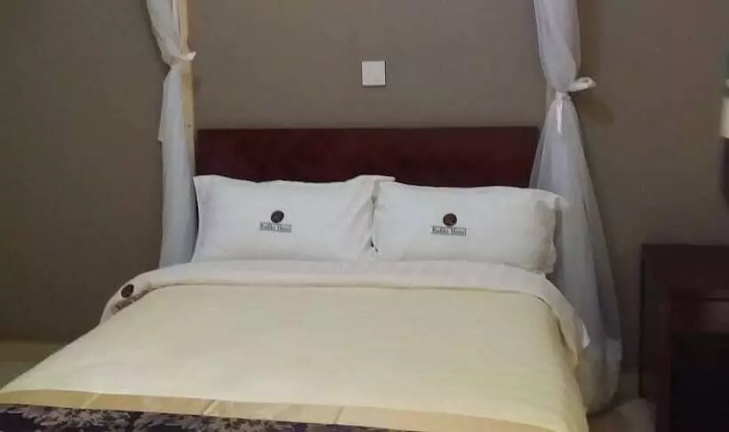 هتل Rafiki  Hoima