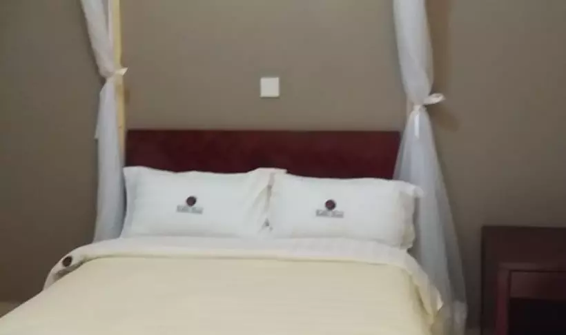 هتل Rafiki  Hoima