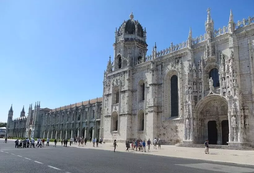 پانسیون Geronimo Guest House Belem