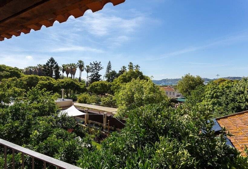 پانسیون Geronimo Guest House Belem