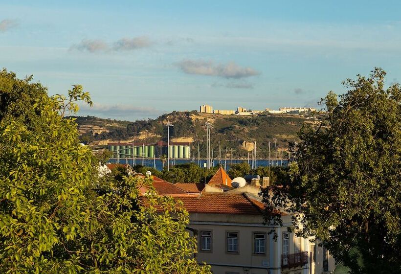 پانسیون Geronimo Guest House Belem