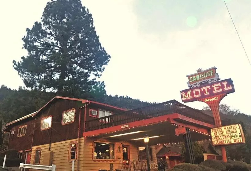 Caboose Motel & Gift Shop