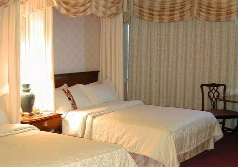 Cal Neva Resort, Spa & Casino