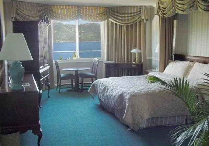 Cal Neva Resort, Spa & Casino