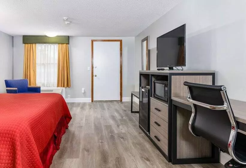 Captains Quarters Motel & Conference Center