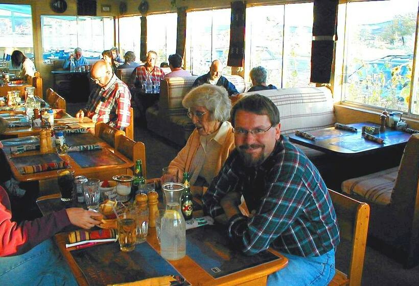 ホテル Capitol Reef Inn & Cafe