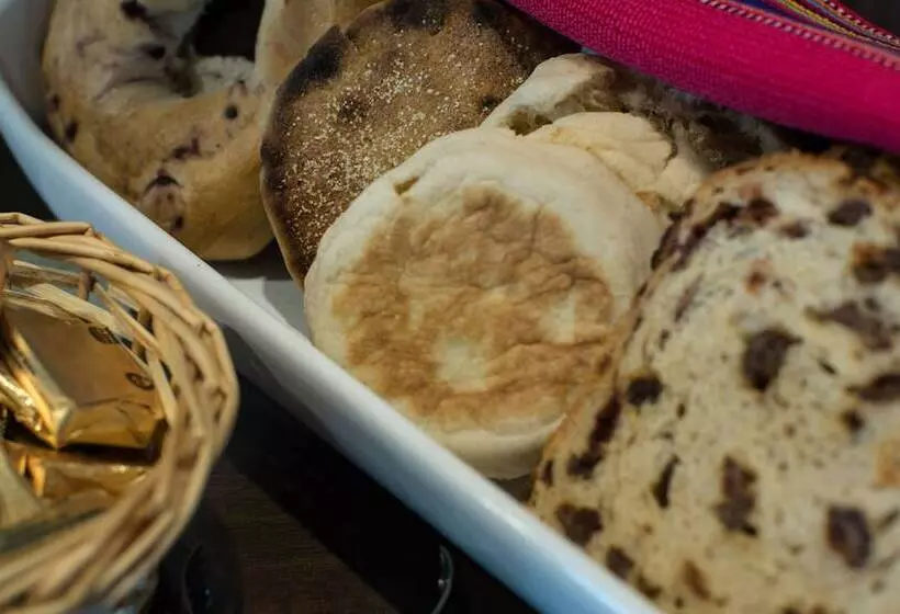 酒店 Casa Blanca Inn And Suites