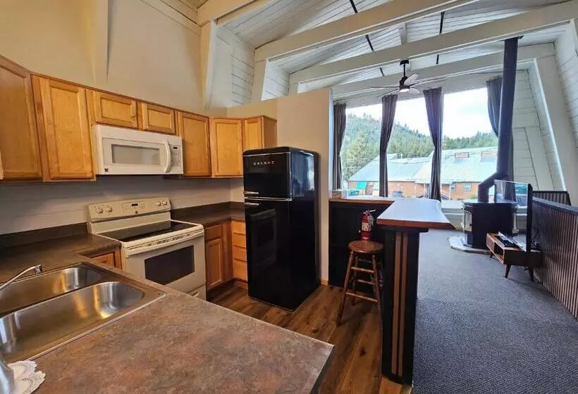 فندق Cinnamon Bear Inn