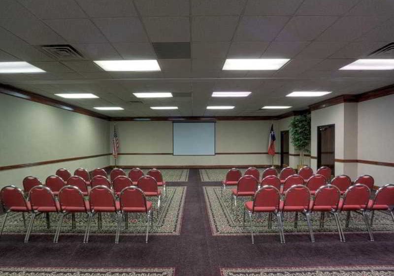 Otel Clarion Inn Waco