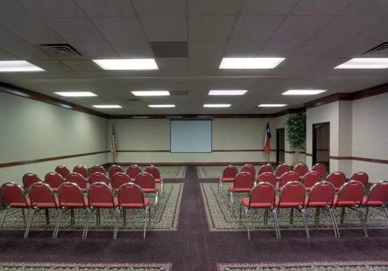 ホテル Clarion Inn Waco