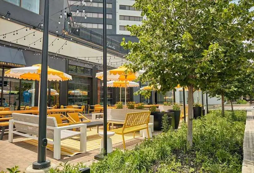 ホテル Graduate By Hilton Iowa City