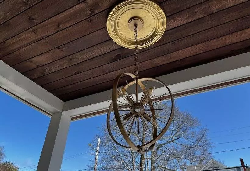 هتل Queen Anne S Revenge