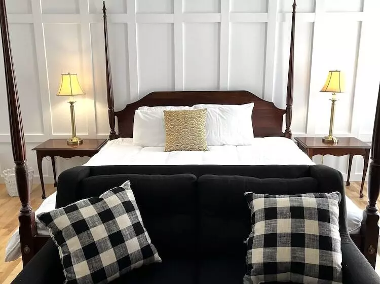 هتل Queen Anne S Revenge