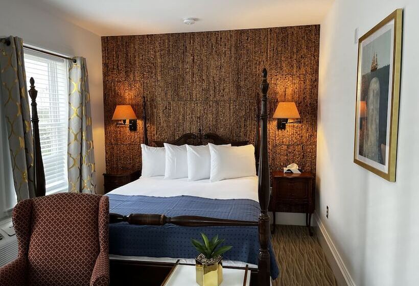 Отель Queen Anne S Revenge