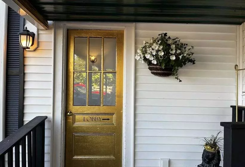 هتل Queen Anne S Revenge