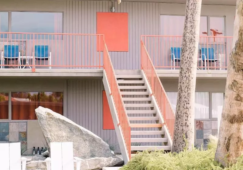 Отель The Skylark, A Palm Springs