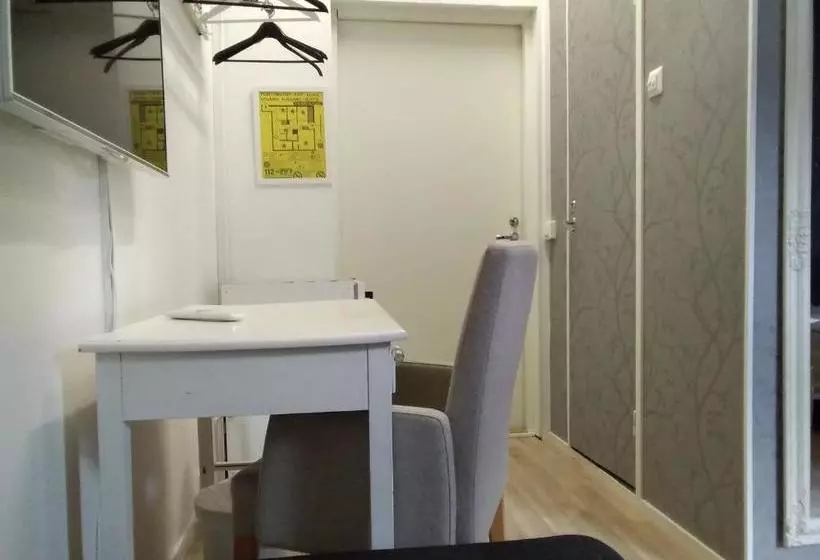 Aamiaismajoitus (B&B) Wanhan Aseman Majatalo