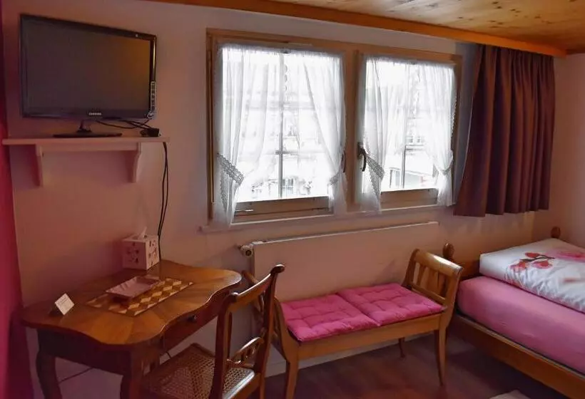 Hotelli Gasthaus Sternen