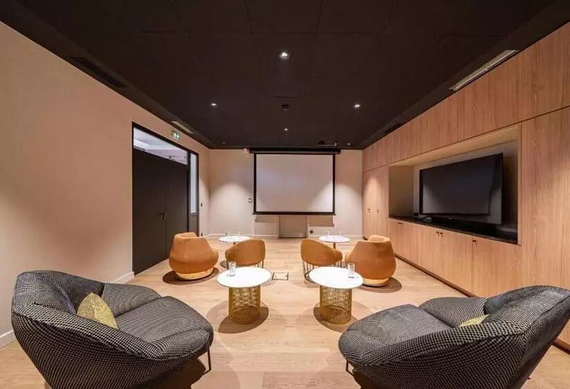 La Caserne Chanzy Hotel & Spa, Autograph Collection