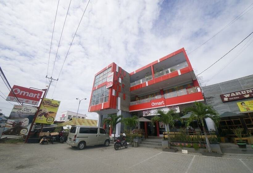 בית מלון כפרי Reddoorz Plus Syariah @ Pentadio Gorontalo