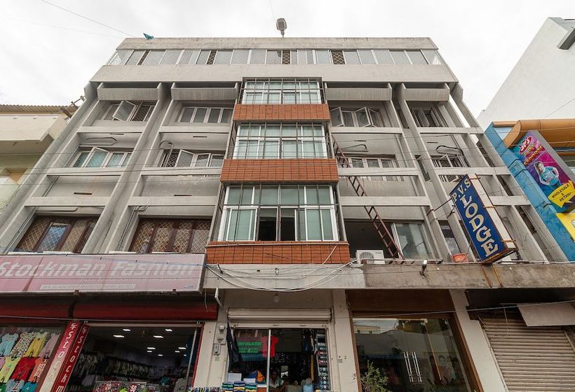 Hotel Oyo 40877 Pvslodge