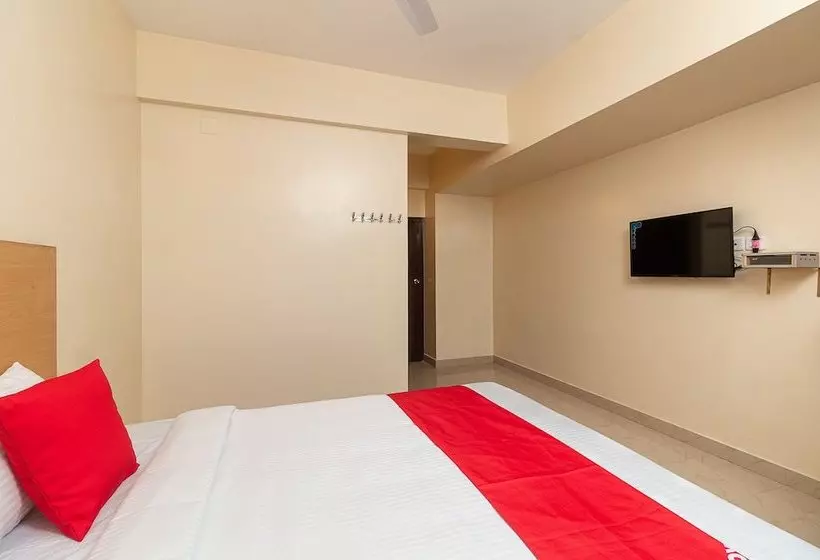 Hotelli Oyo 40877 Pvslodge