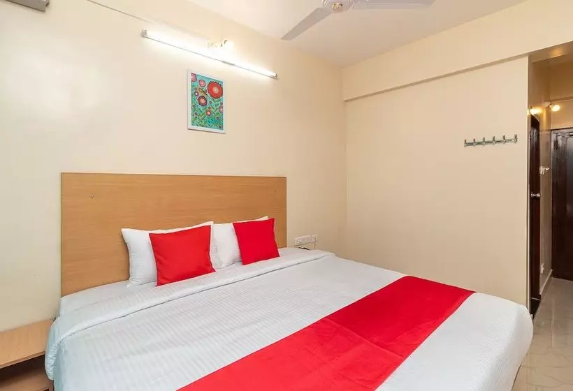 Hotelli Oyo 40877 Pvslodge