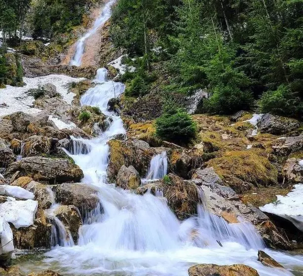 Majatalo Piatra Soimului