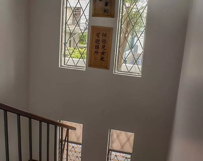 Eco Stay Hostel