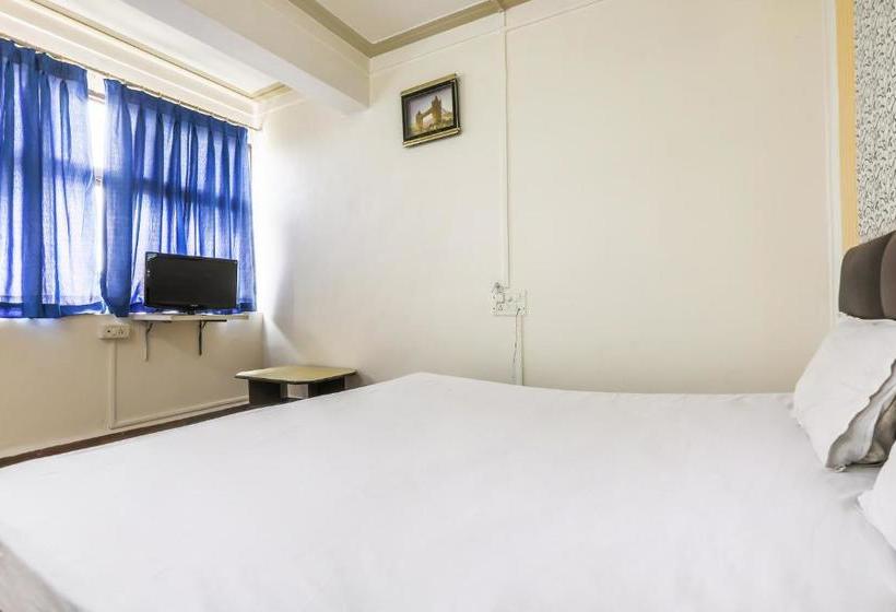 Hotel Spot On 37412  Priti International