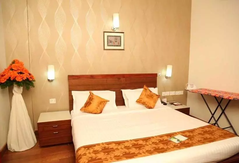 Kallada Hotels