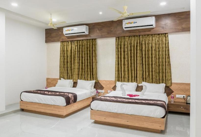 هتل Meridian  And Banquet