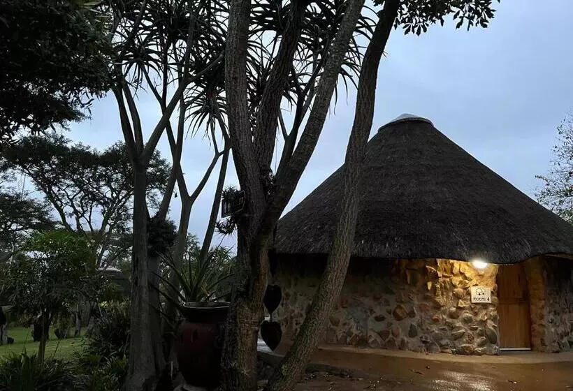 Aamiaismajoitus (B&B) Kwakunje Guest Lodge