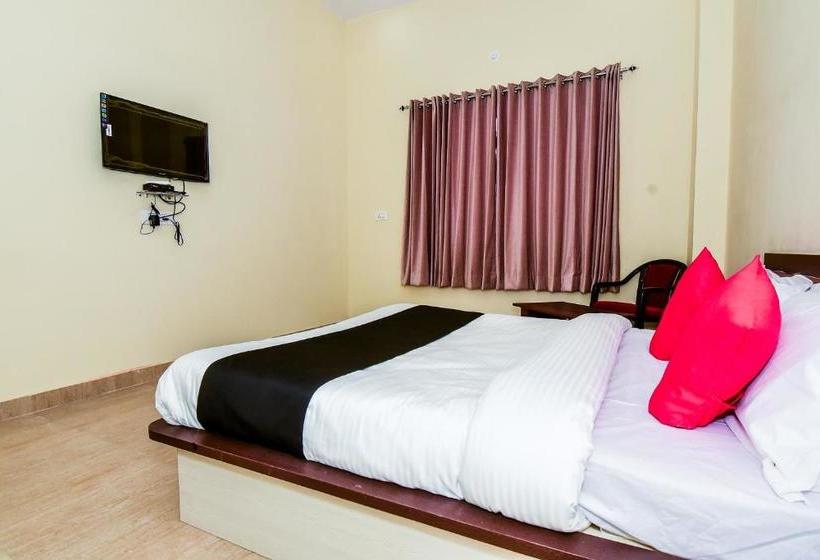 Hotel Collection O 38804 Eight Steps Resort