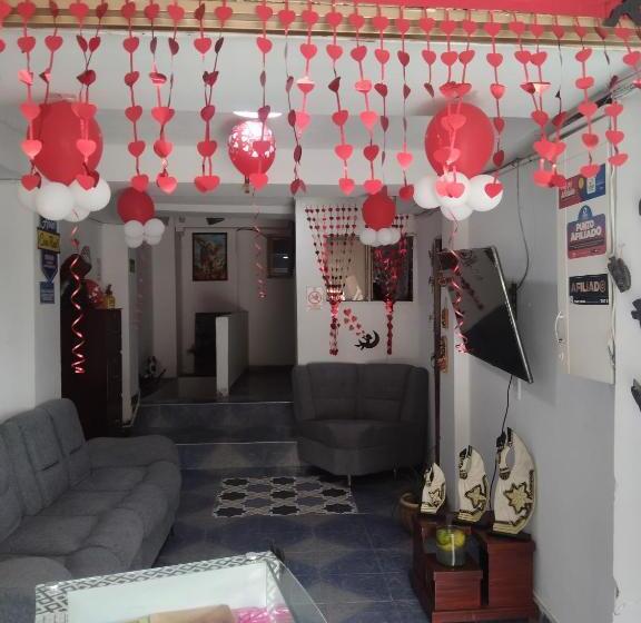 هتل کپسول Armenia Center