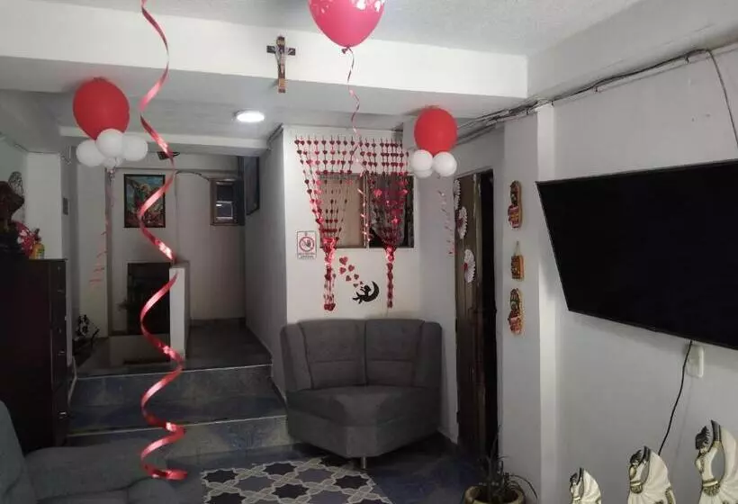 カプセルホテル Armenia Center