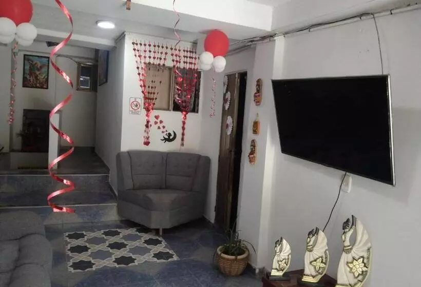 カプセルホテル Armenia Center