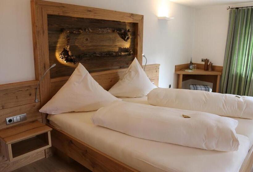 בית מלון כפרי Gasthof Zum Lam