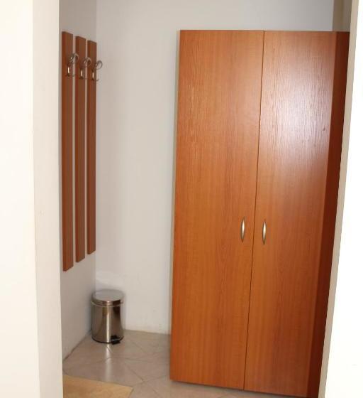 בית מלון כפרי International