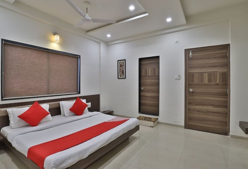 호텔 Oyo 41737  Atithi