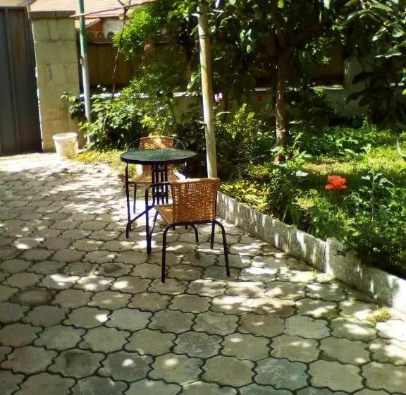 پانسیون Kapana