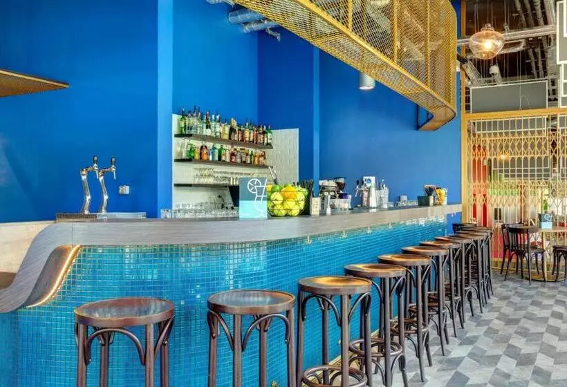 Meininger Hotel Paris Porte De Vincennes