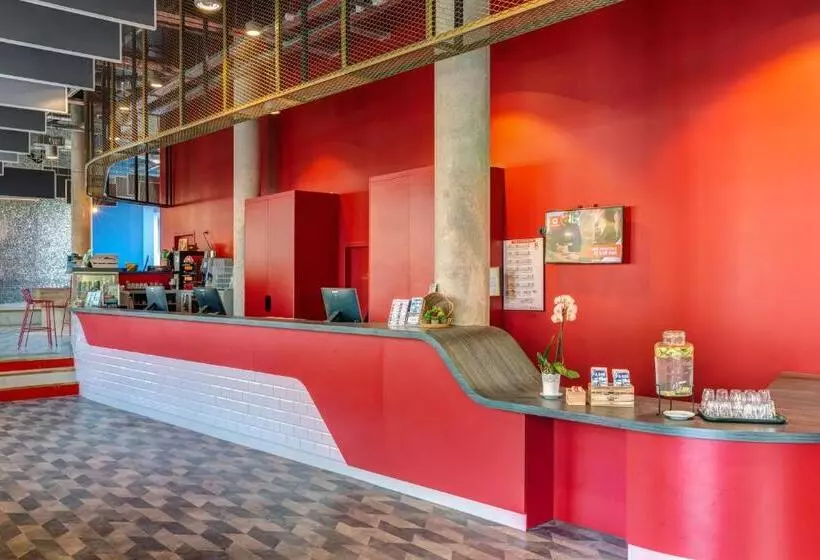 Meininger Hotel Paris Porte De Vincennes