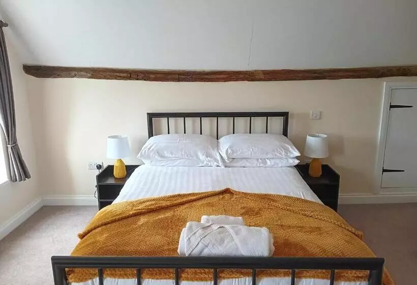 Retkeilymaja Nelthorpe Arms