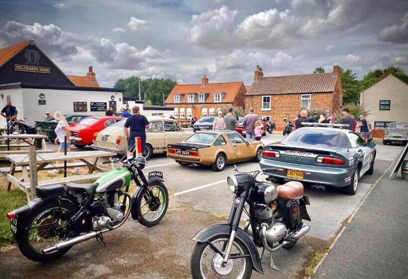 ユースホステル Nelthorpe Arms