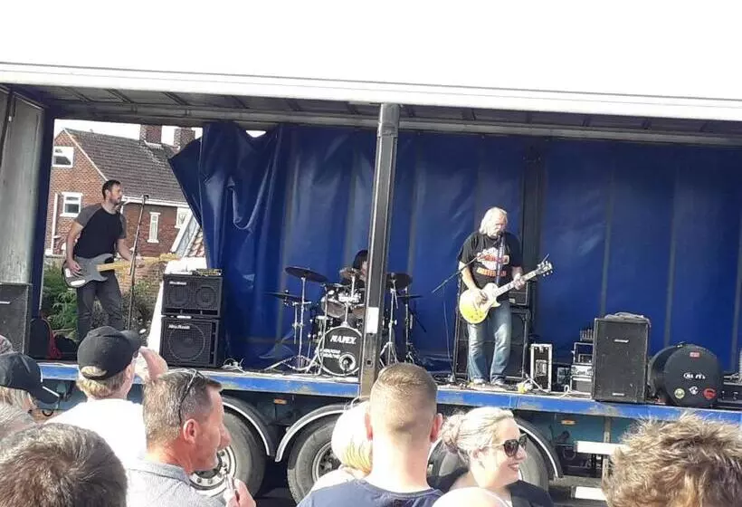 Retkeilymaja Nelthorpe Arms