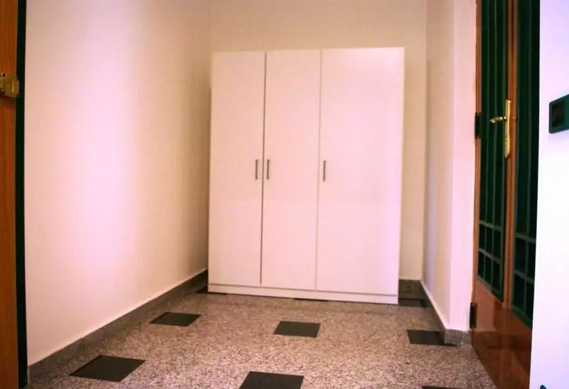 Business Home Piazza Cesare Battisti B&b Residence