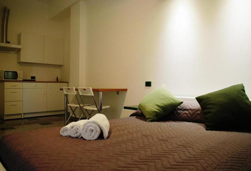 Business Home Piazza Cesare Battisti B&b Residence