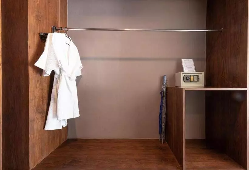 Hotelli Blue Beach Grand Resort And Spa