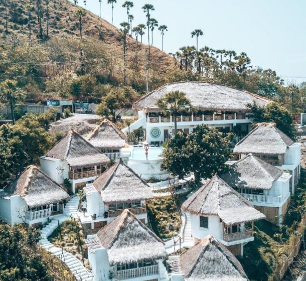 Отель Mohini Komodo Resort